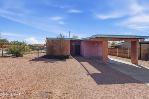 6978 N Asterion Ln, Tucson, AZ, 85741-2465 | Card Image