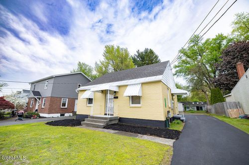 1782 Fiero Ave, Schenectady, NY, 12303-3909 | Card Image
