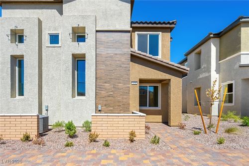 176 Freeport View Pl, Henderson, NV, 89011-5645 | Card Image