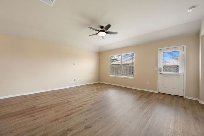 15212 Shell Bark Cv, House other with 4 bedrooms, 2 bathrooms and null parking in Austin TX | Image 15