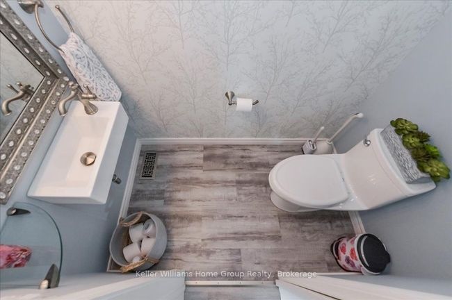 513 N Five Road, House other with 2 bedrooms, 3 bathrooms and 6 parking in Mapleton ON | Image 18