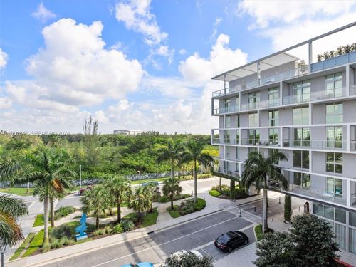 502-2000 Metropica Way, Sunrise, FL, 33323-3215 | Card Image