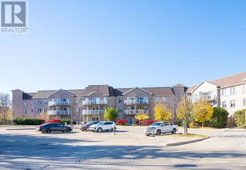 113-32 Church Street, King (Schomberg), ON, L0G1T0 | Card Image