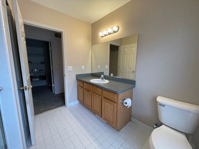 158 Tiffany Ln, Condo with 2 bedrooms, 3 bathrooms and null parking in Royal Oak MI | Image 8