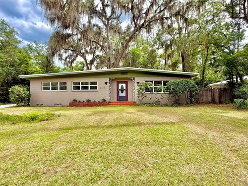 905 Nw 36th Ave, GAINESVILLE, FL, 32609-2108 | Card Image