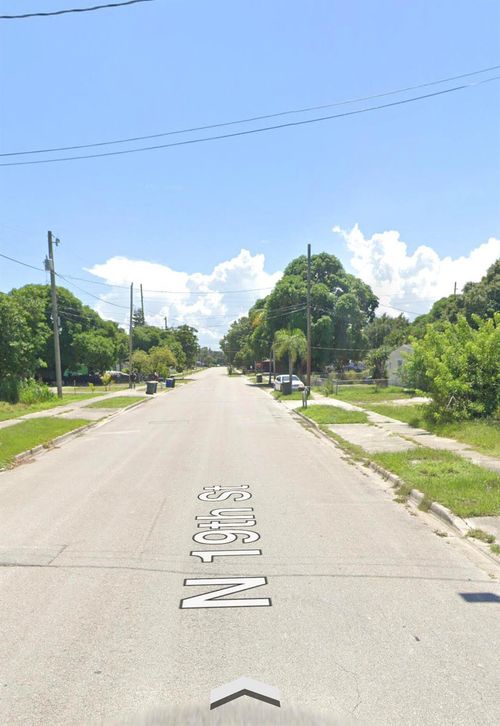 000 N 19th St, Fort Pierce, FL, 34950 | Card Image