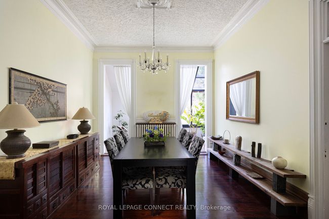 288 Sherbourne St, House attached with 9 bedrooms, 5 bathrooms and null parking in Toronto ON | Image 11