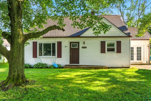 49501 W Huron River Dr, Van Buren Twp, MI, 48111-2563 | Card Image