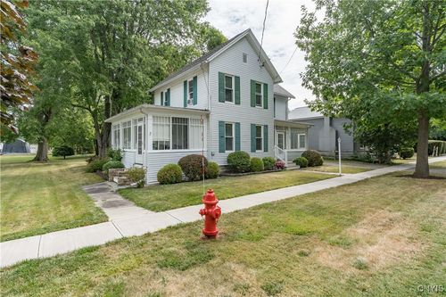 304 William St, Cape Vincent, NY, 13618-7793 | Card Image