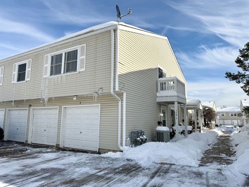 unit-d-179 Rita Ct, Bartlett, IL, 60103-4283 | Card Image