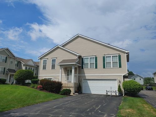 2929 Woodside Dr, Joliet, IL, 60431-8823 | Card Image