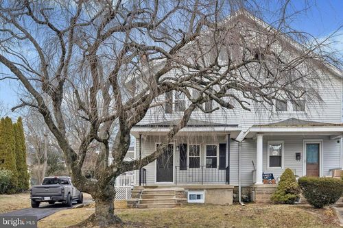 523 W Glenside Ave, GLENSIDE, PA, 19038-2905 | Card Image