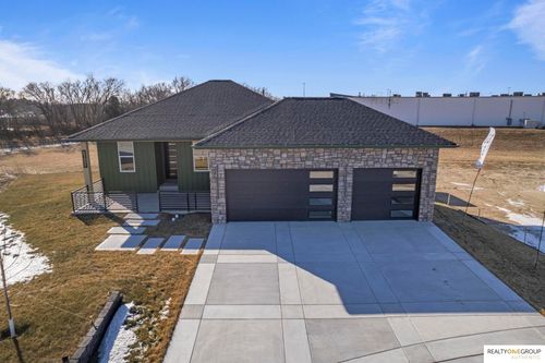 3013 W Laux Drive, Hastings, NE, 68901 | Card Image