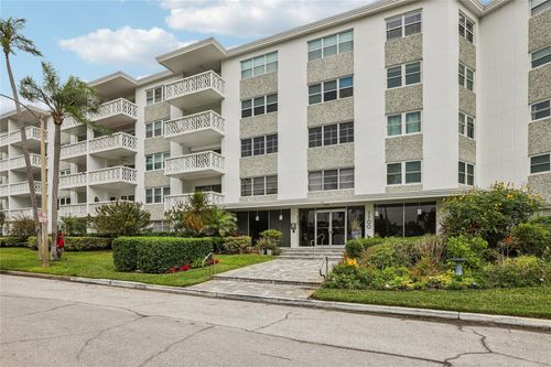 unit-304-1100 N Shore Dr Ne, St Petersburg, FL, 33701-1448 | Card Image