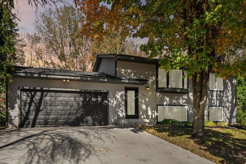 5748 Birchwood Ave Ne, Prior Lake, MN, 55372-1313 | Card Image