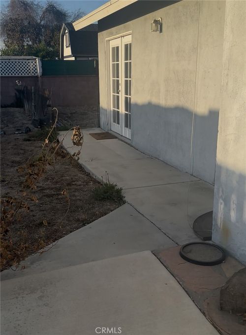 7459 Ysmael Villegas St, Riverside, CA, 92504-4552 | Card Image