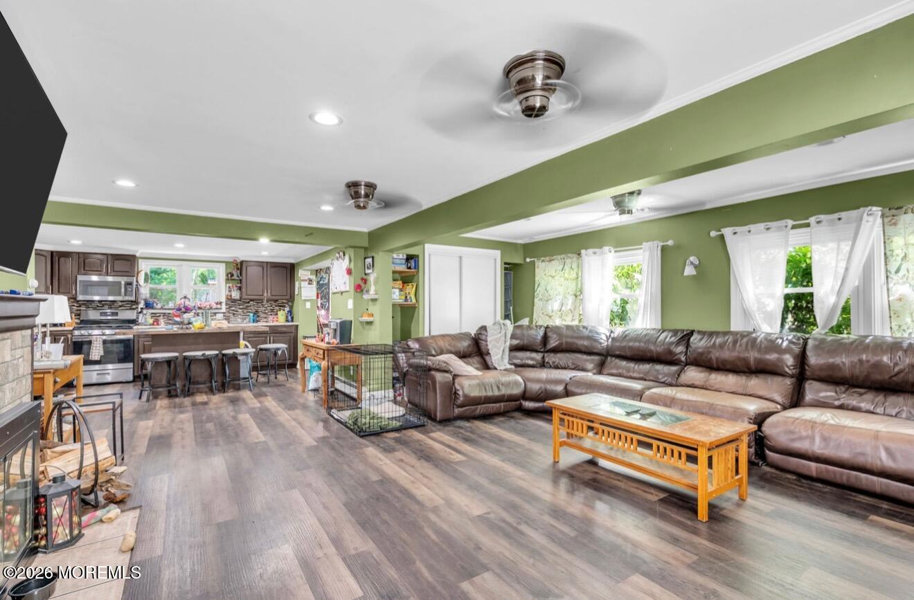 Residential in Holmdel 3