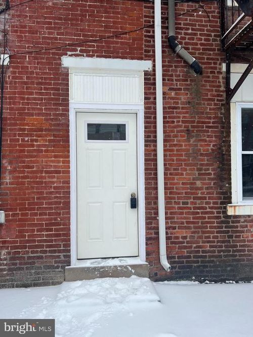apt-2-544 N 8th St, LEBANON, PA, 17046-3519 | Card Image