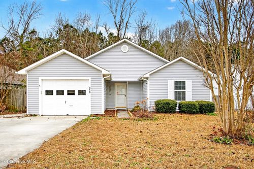 410 Holly Ln, Swansboro, NC, 28584-8777 | Card Image