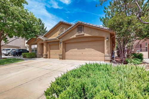 10404 Coyote Canyon Pl Nw, Albuquerque, NM, 87114-5950 | Card Image