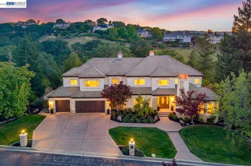 4129 Grant Ct, Pleasanton, CA, 94566-7538 | Card Image