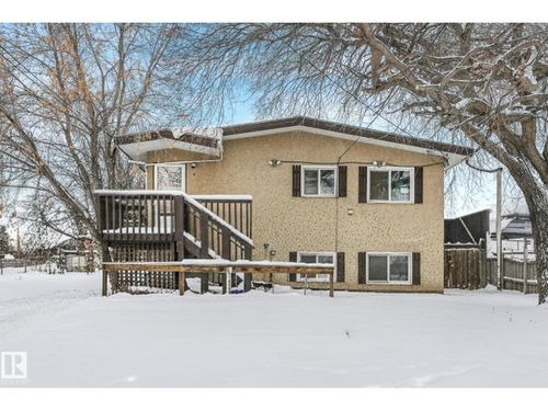 5219 51 Ave, Wetaskiwin, AB, T9A0V5 | Card Image