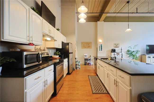 APT-103 - 685 Social St, Condo with 2 bedrooms, 2 bathrooms and null parking in Woonsocket RI | Image 7