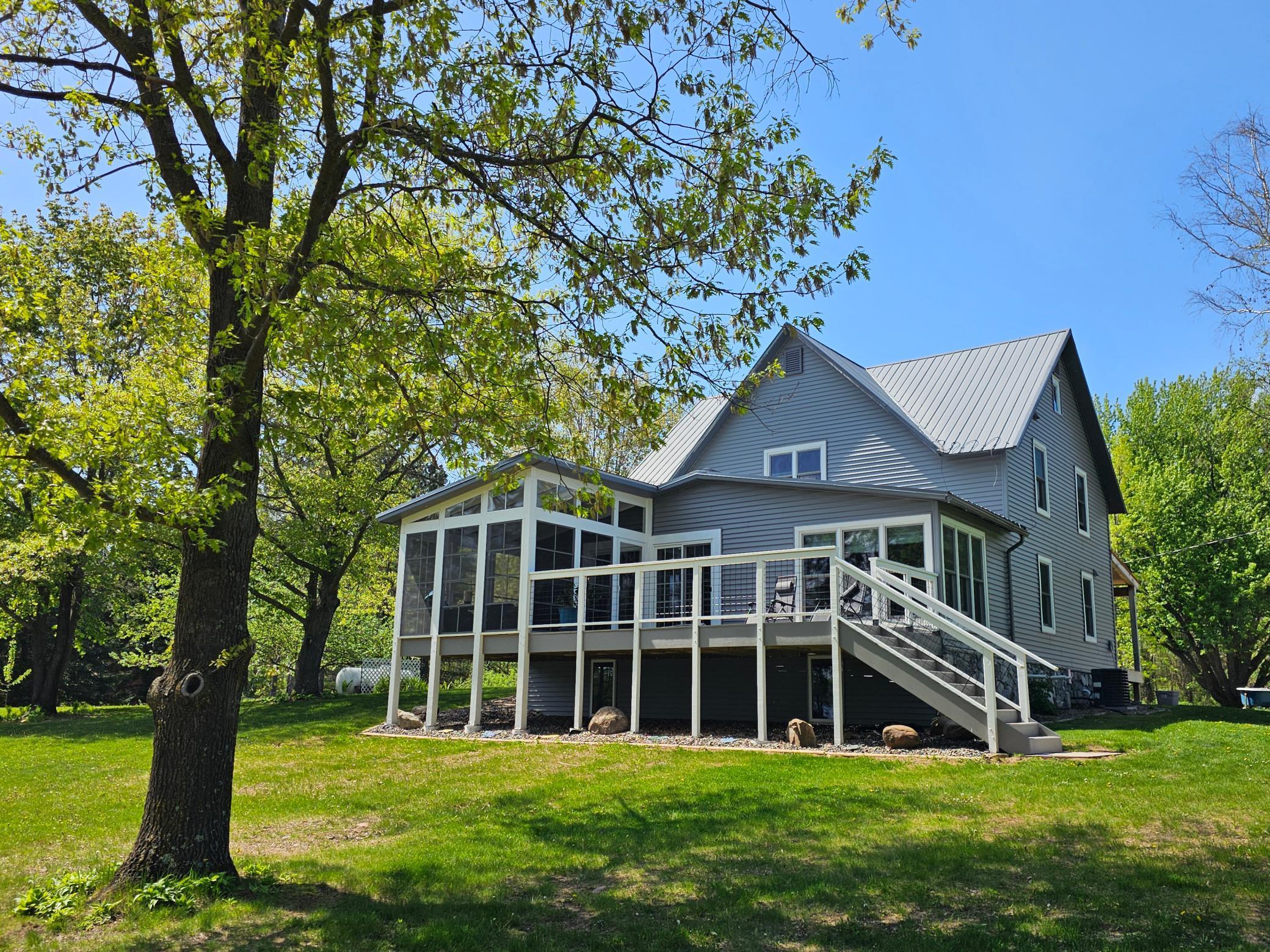 Hannu Ln, Finlayson, MN 55735
