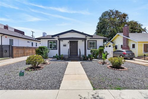 528 W Doran St, Glendale, CA, 91203-1624 | Card Image