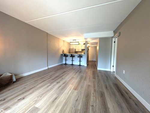 306-2700 Shore Dr #306, Clear Lake, IA, 50428 | Card Image