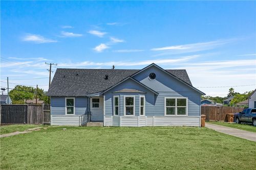 2802 Austin St, Corpus Christi, TX, 78404-1748 | Card Image