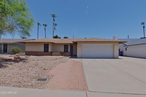 2403 S Evergreen Rd, Tempe, AZ, 85282-3056 | Card Image