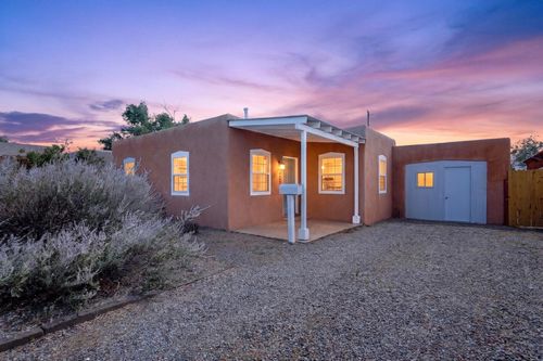 423 Alcazar Street Ne, Albuquerque, NM, 87108 | Card Image