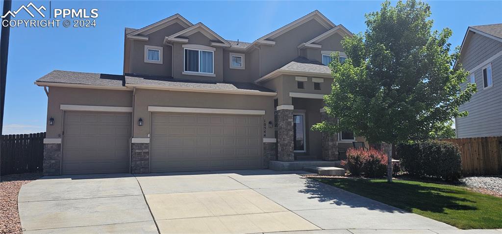 Abrams Dr, Colorado Springs, CO 80925