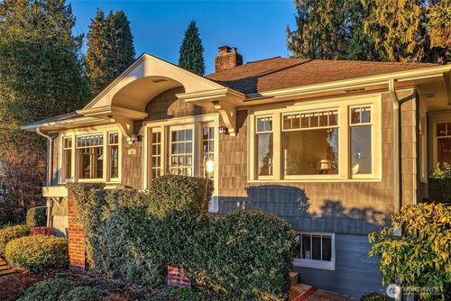 707 Lake Washington Blvd S, Seattle, WA, 98144-3303 | Card Image