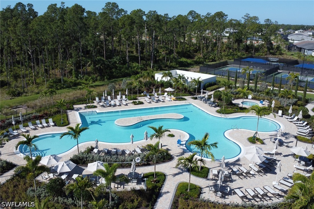 Residential in Naples