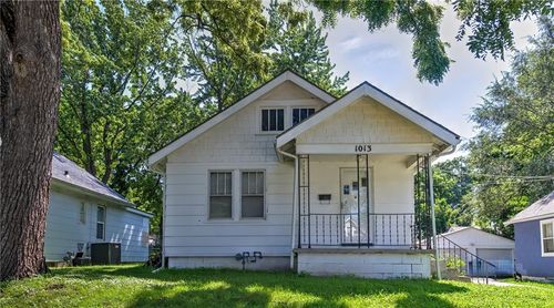 1013 S Cottage St, Independence, MO, 64050-4347 | Card Image