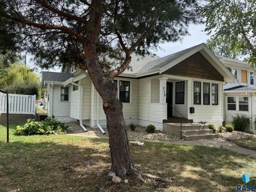 710 S Grange Ave Avenue, Sioux Falls, SD, 57104 | Card Image