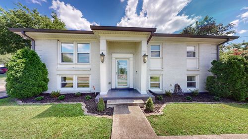 699 Candlestick Dr, Nashville, TN, 37211-5348 | Card Image