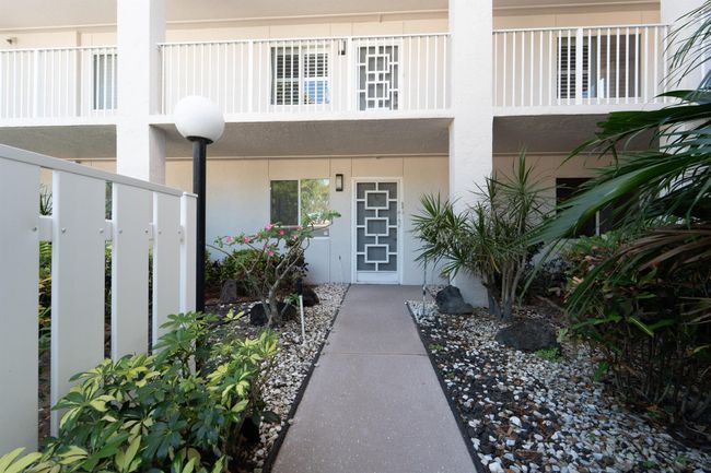 APT-105 - 14112 Huntington Pointe Dr, Condo with 2 bedrooms, 2 bathrooms and null parking in Delray Beach FL | Image 24