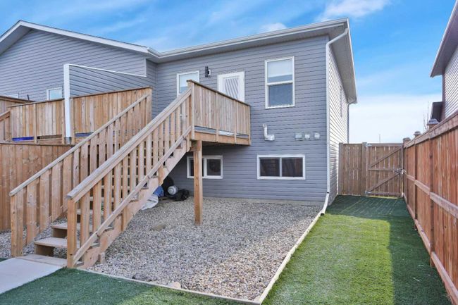 21 Iron Gate Boulevard, Home with 4 bedrooms, 2 bathrooms and 2 parking in Sylvan Lake AB | Image 6