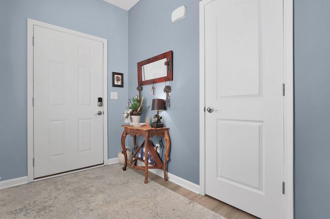 159 Broadmoore Blvd, Condo with 3 bedrooms, 2 bathrooms and null parking in Pataskala OH | Image 5