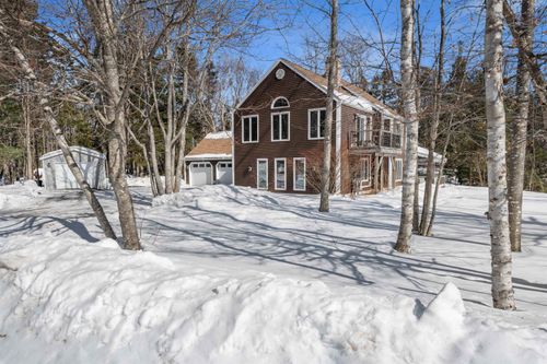 52 Reade St, Pictou, NS, B0K1H0 | Card Image
