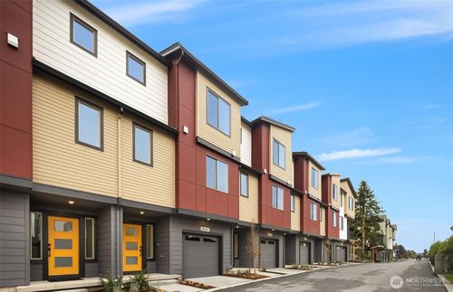 2-b-26584 Ne 143rd St, Duvall, WA, 98019-8671 | Card Image