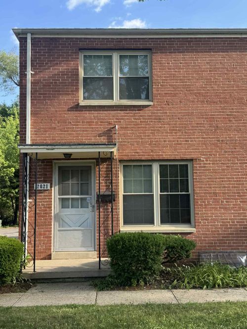 2021 Harwitch Rd, Columbus, OH, 43221-2777 | Card Image