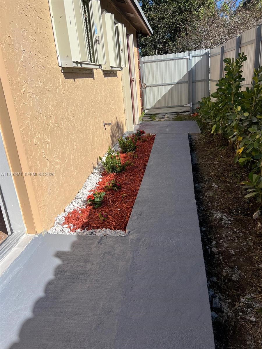 Residential Lease in Homestead 2