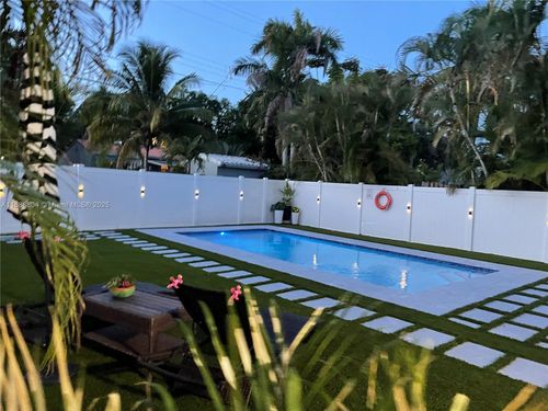 1551 Madison St, Hollywood, FL, 33020-5528 | Card Image