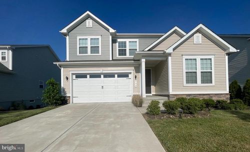 137 Brandenbury Ct, STEPHENS CITY, VA, 22655-5369 | Card Image