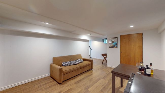 280 Bennett St, House other with 3 bedrooms, 2 bathrooms and null parking in Fairfield CT | Image 22