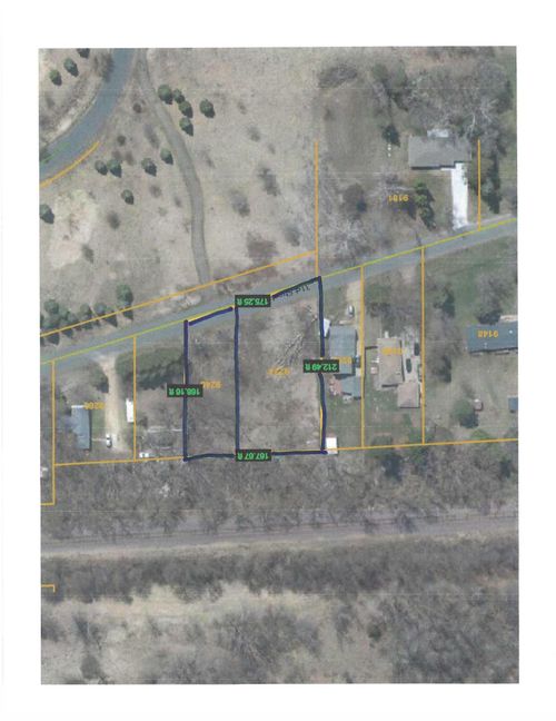 9224 / 9240 31st Street N, Lake Elmo, MN, 55042 | Card Image